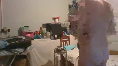 MACHOLIVRE online show from February 10, 3:11 am