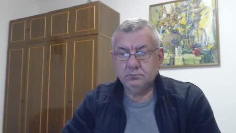 Macho online show from October 19, 2:53 pm