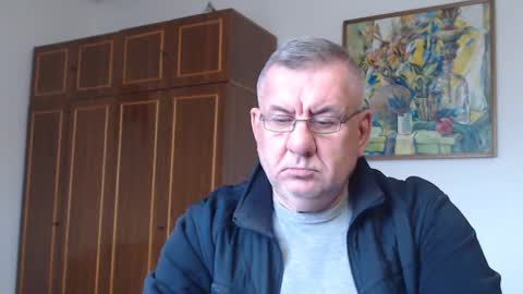 Macho online show from December 7, 11:51 am