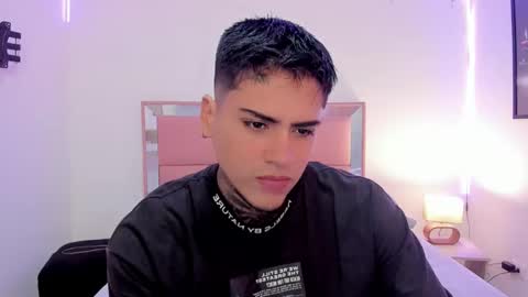 max online show from February 2, 1:41 pm