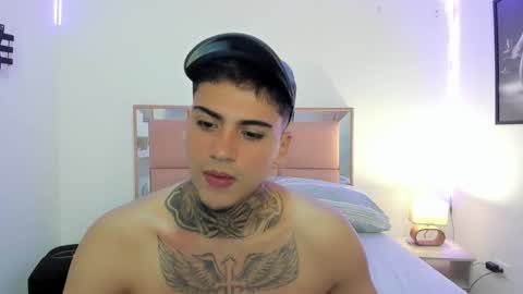 max online show from February 2, 11:42 pm