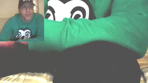 madeyoulook818 online show from January 12, 8:07 am