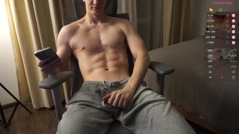 Snapshot of maestro3369 chatting on January 15, 11:08 pm Mike XMaestro 3369 online show from January 15, 11:08 pm