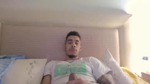 Magicsempai online show from March 12, 3:40 pm