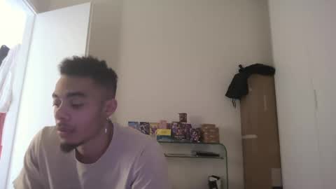 Magicsempai online show from February 7, 11:56 am