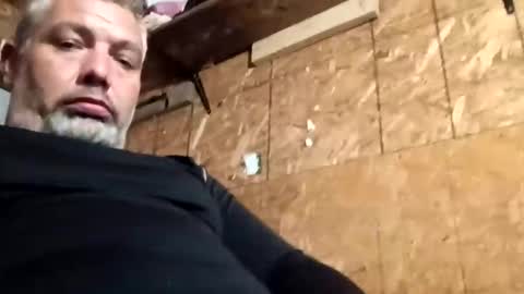 makeyoucum21985 online show from December 1, 2:31 pm