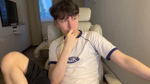 Tom and Mark 3 online show from October 25, 2:30 pm