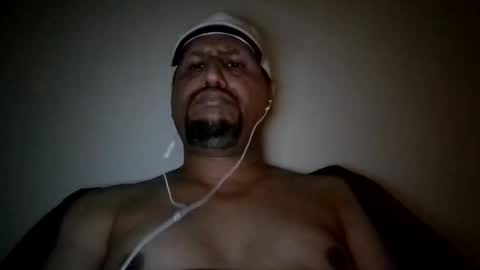 Man new online show from October 4, 11:20 pm