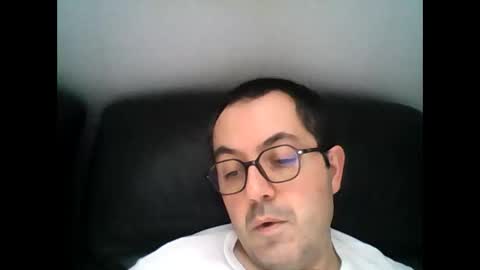 Snapshot of manu5933 chatting on January 10, 12:58 pm manu5933 online show from January 10, 12:58 pm