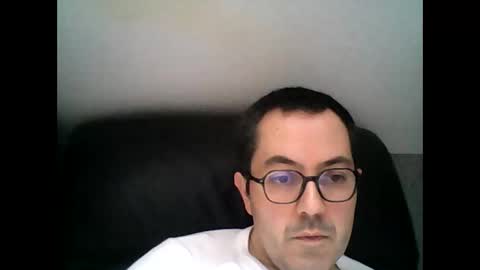 Snapshot of manu5933 chatting on January 28, 12:22 pm manu5933 online show from January 28, 12:22 pm