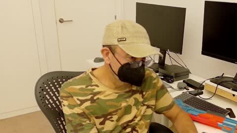 manup1977 online show from November 4, 2:12 am