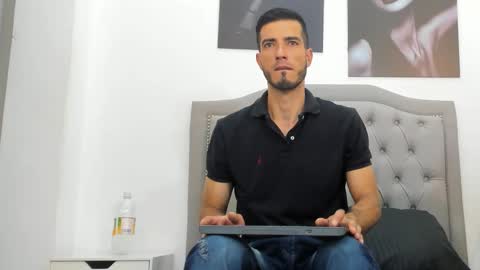 Marc Ruffalo online show from February 3, 7:41 pm