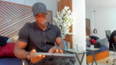 Snapshot of marcusblack_ chatting on October 21, 11:46 am Marcusssss online show from October 21, 11:46 am