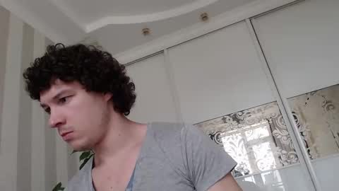 Dorian Salazar online show from April 19, 11:09 am