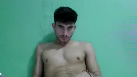 mariobrosss517470 online show from January 4, 7:44 pm