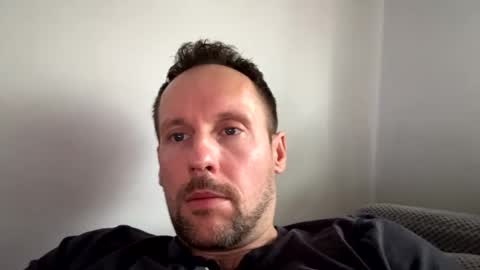 Mark online show from December 20, 1:18 pm