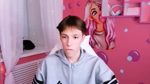 Mark online show from October 24, 3:58 pm