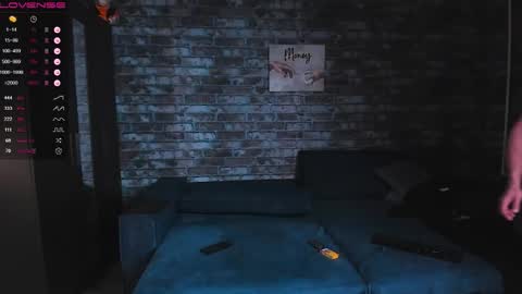 Mark online show from February 15, 6:19 am