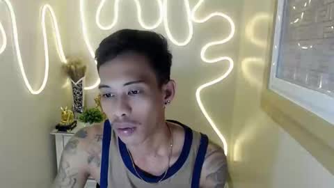 marlmoreno10 online show from January 18, 5:42 am