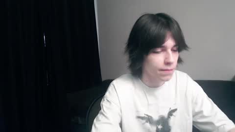 masonsilver_ online show from April 21, 6:52 am