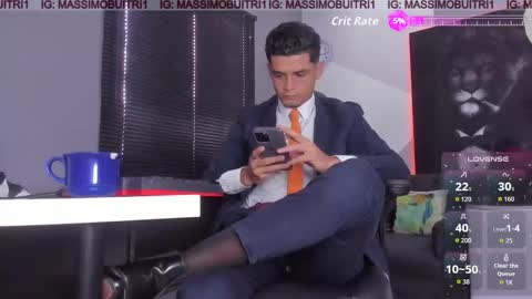 I am Massimo online show from October 3, 1:49 pm