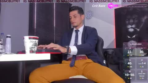 I am Massimo online show from October 16, 2:14 pm