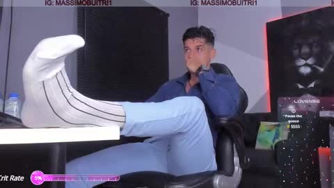 I am Massimo online show from December 24, 12:22 am