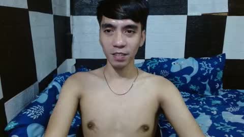 massive_boner02 online show from November 10, 11:09 pm