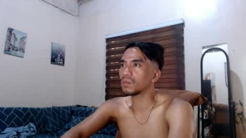 massive_boner02 online show from April 15, 1:05 am