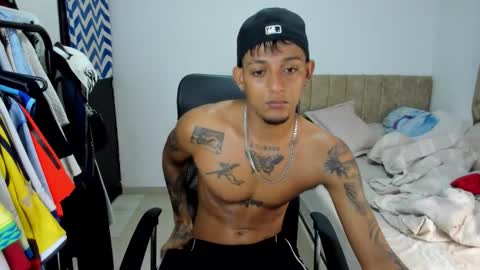 master_boy28 online show from December 1, 4:32 pm