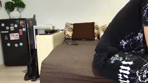 SIR online show from December 15, 4:37 pm