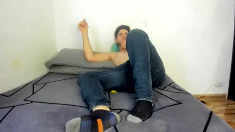 Master Leo online show from December 14, 8:05 pm