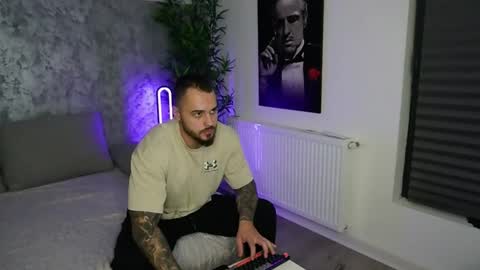 masterkingmuscle online show from January 5, 8:01 pm