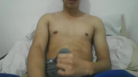 mateo19333 online show from December 25, 10:16 pm