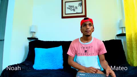 Snapshot of mateo_nick chatting on December 9, 6:41 pm Mateo and Noah online show from December 9, 6:41 pm