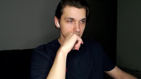 mateo_zeus online show from December 18, 11:12 pm