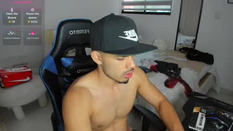 Matt online show from October 11, 8:46 pm