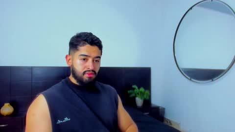 Snapshot of mathew_flintt chatting on October 17, 10:14 pm Mathew Flintt  online show from October 17, 10:14 pm