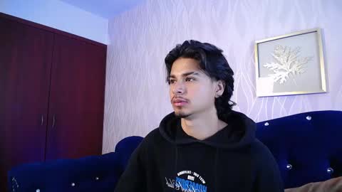 Mathew online show from December 18, 7:10 pm