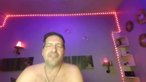 matrike1 online show from December 6, 8:29 pm