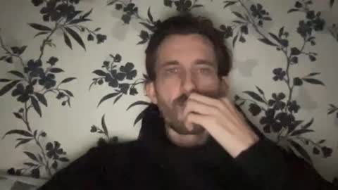 Snapshot of mattcarta chatting on September 24, 11:41 am mattcarta online show from September 24, 11:41 am