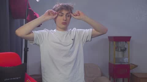 Matt Cash online show from March 31, 1:07 am