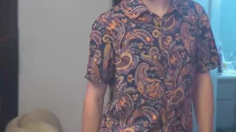 Snapshot of mattcashxxx chatting on October 25, 1:29 am Matt Cash online show from October 25, 1:29 am