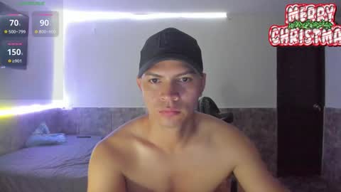 Matt Coom Independent model online show from December 27, 11:06 am