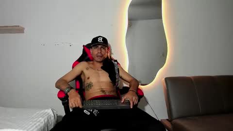 Matthew online show from December 5, 11:45 pm