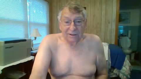 Snapshot of maturecouple1954 chatting on January 1, 1:48 pm SXECPL55 at G mail Dot Com online show from January 1, 1:48 pm