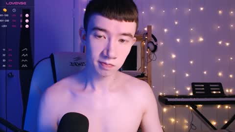 Max online show from December 20, 5:47 am