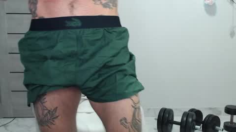 Maximus Fox online show from April 17, 6:49 am