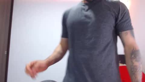 Independent Model online show from February 10, 3:44 am