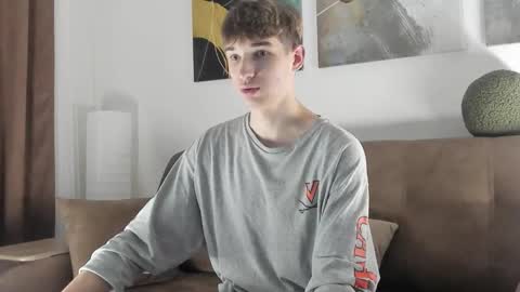 Snapshot of maxwellchik chatting on September 20, 5:13 pm maxwellchik online show from September 20, 5:13 pm